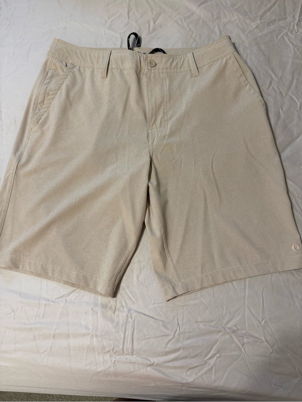 Hang Ten Men's Khaki Flat-Front Shorts - Picture 2 of 10